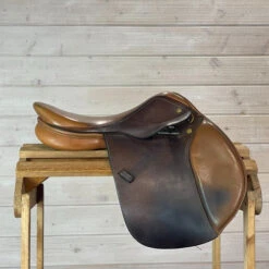 Used Beval LTD Close Contact Saddle 17/M -Horseware Ireland Sales 260 R Side 35326.1665530668