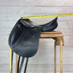 Used Stubben Portos Dressage Saddle 17.5/MW -Horseware Ireland Sales 330 Seat Measurement 63000.1686181845