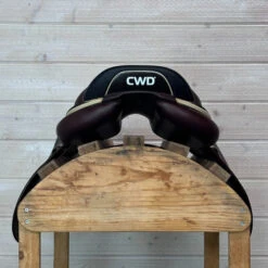 Used CWD 2GS Close Contact Saddle 18/M 20 Used CWD 2GS Close Contact Saddle 18/M -Horseware Ireland Sales 333 Cantle 89055.1687462106
