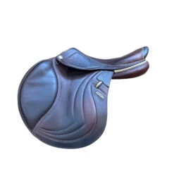 Used CWD 2GS Close Contact Saddle 18/M 21 Used CWD 2GS Close Contact Saddle 18/M -Horseware Ireland Sales 333 Hero 26891.1687462111