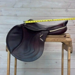 Used CWD 2GS Close Contact Saddle 18/M 18 Used CWD 2GS Close Contact Saddle 18/M -Horseware Ireland Sales 333 Seat Meaurement 18575.1687462088