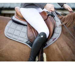 LeMieux Carbon Mesh CC Square Pad -Horseware Ireland Sales carbon mesh air cc grey lifestyle 5720 lemieux 11835.1636592828